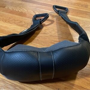 Brookstone heated shiatsu neck massager